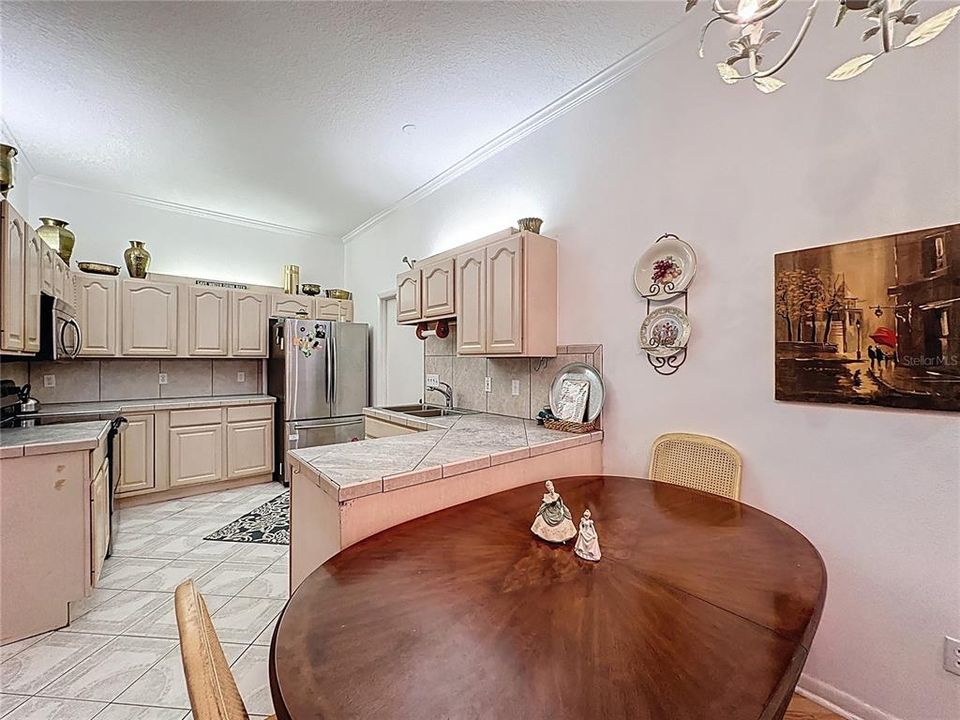 На продажу: $799,500 (4 спален, 3 ванн, 3420 Квадратных фут)