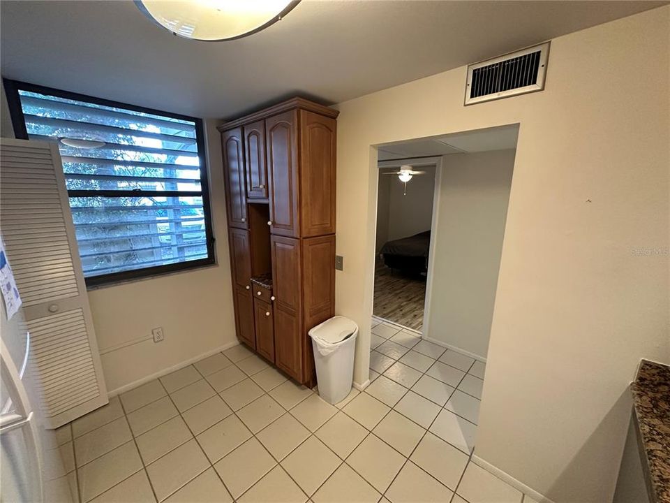 出租: $1,800 (2 贝兹, 2 浴室, 1108 平方英尺)