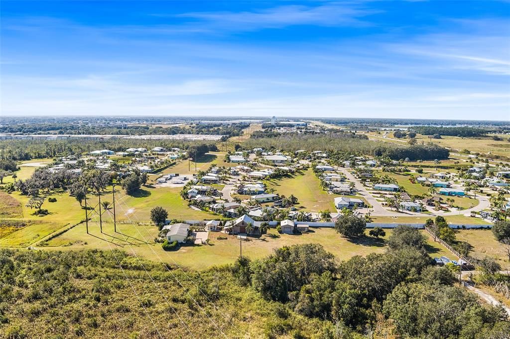 For Sale: $700,000 (5 beds, 3 baths, 2070 Square Feet)