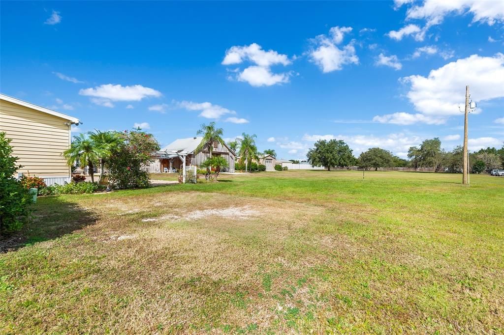 For Sale: $700,000 (5 beds, 3 baths, 2070 Square Feet)