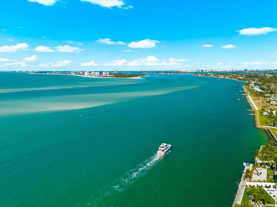 For Sale: $2,149,000 (4 beds, 3 baths, 2657 Square Feet)