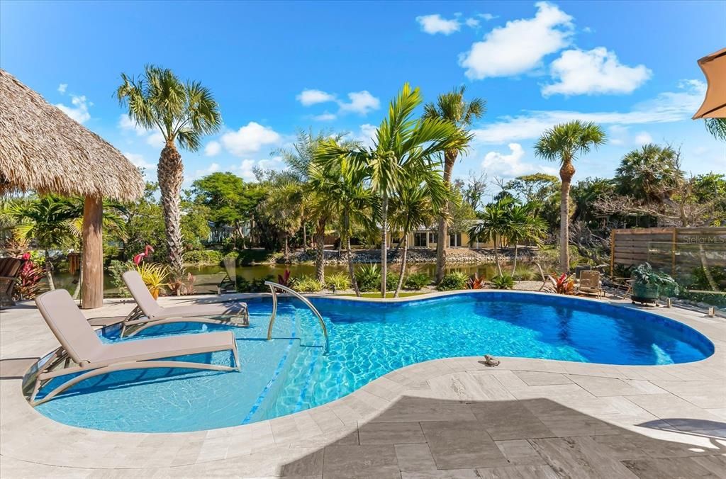 For Sale: $2,149,000 (4 beds, 3 baths, 2657 Square Feet)