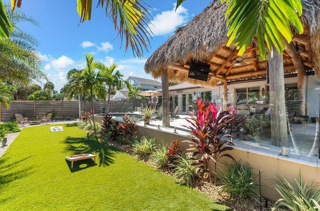 For Sale: $2,149,000 (4 beds, 3 baths, 2657 Square Feet)