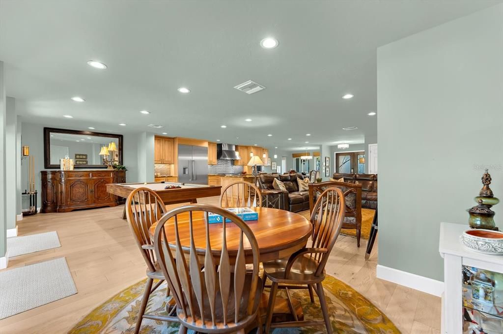 For Sale: $2,149,000 (4 beds, 3 baths, 2657 Square Feet)