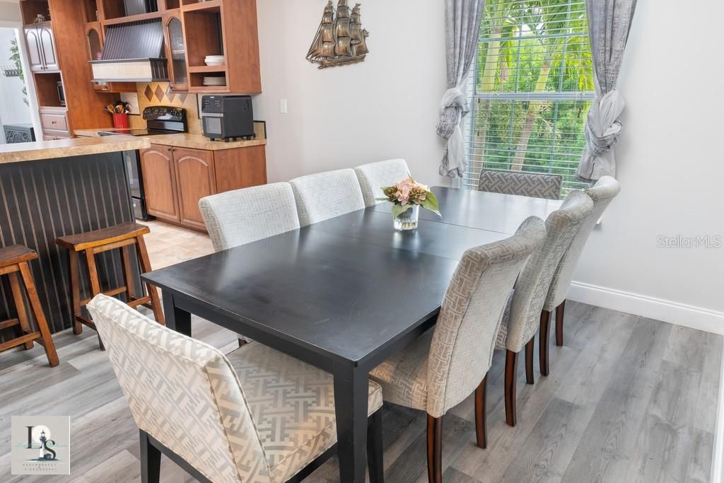 待售: $499,000 (3 贝兹, 3 浴室, 1512 平方英尺)