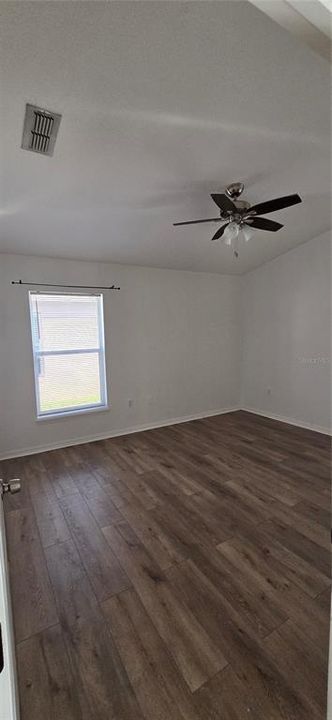 En Renta: $2,800 (5 camas, 3 baños, 1790 Pies cuadrados)