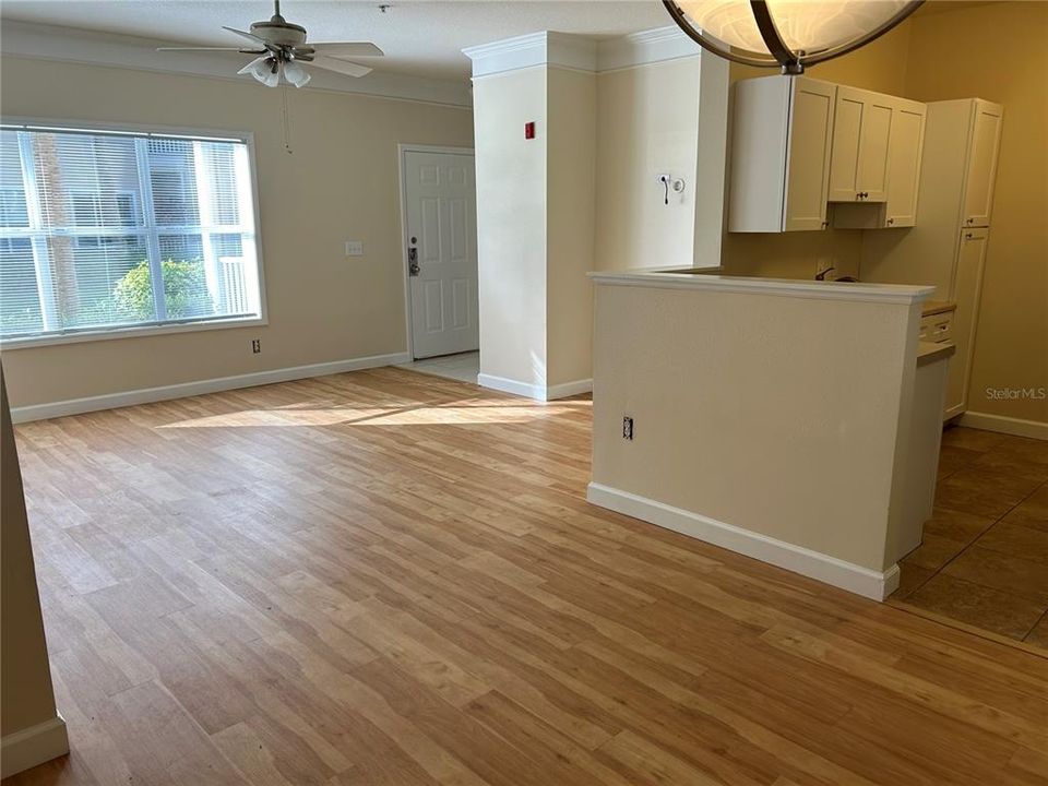 For Rent: $1,975 (3 beds, 2 baths, 1288 Square Feet)