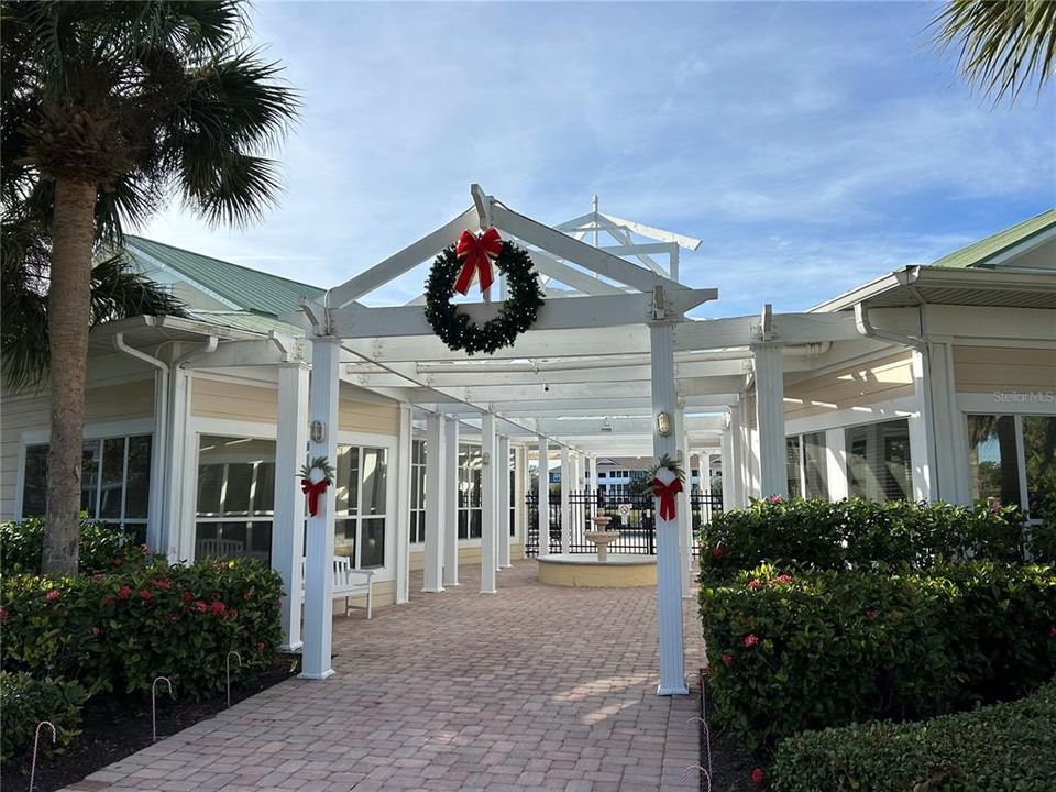 For Rent: $1,975 (3 beds, 2 baths, 1288 Square Feet)