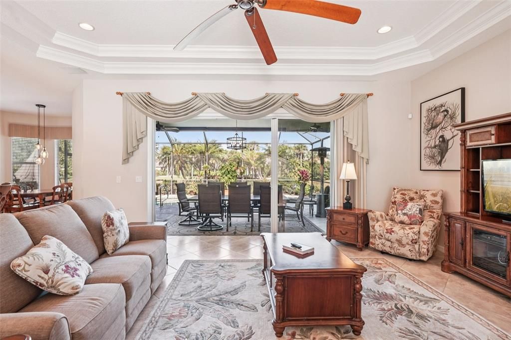 Activo con contrato: $660,000 (3 camas, 2 baños, 2279 Pies cuadrados)