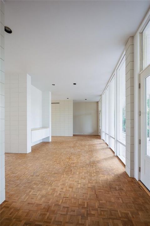 En Venta: $849,900 (4 camas, 2 baños, 2590 Pies cuadrados)