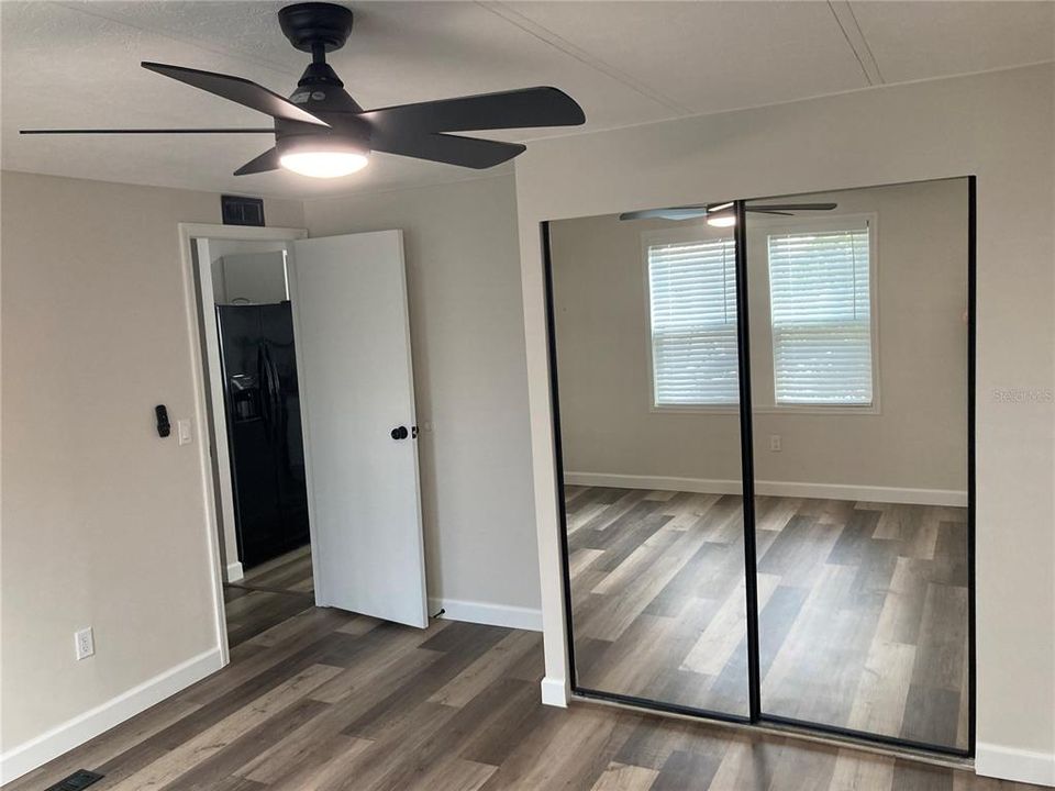 For Sale: $175,000 (2 beds, 2 baths, 1136 Square Feet)