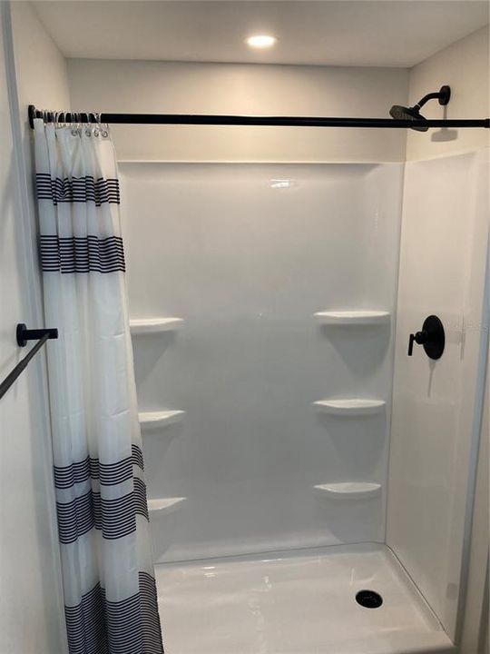 For Sale: $175,000 (2 beds, 2 baths, 1136 Square Feet)