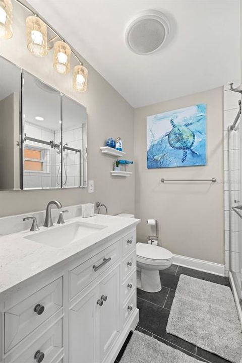 For Sale: $324,900 (2 beds, 2 baths, 1005 Square Feet)