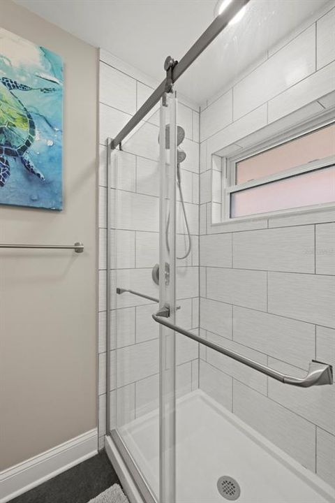 For Sale: $324,900 (2 beds, 2 baths, 1005 Square Feet)