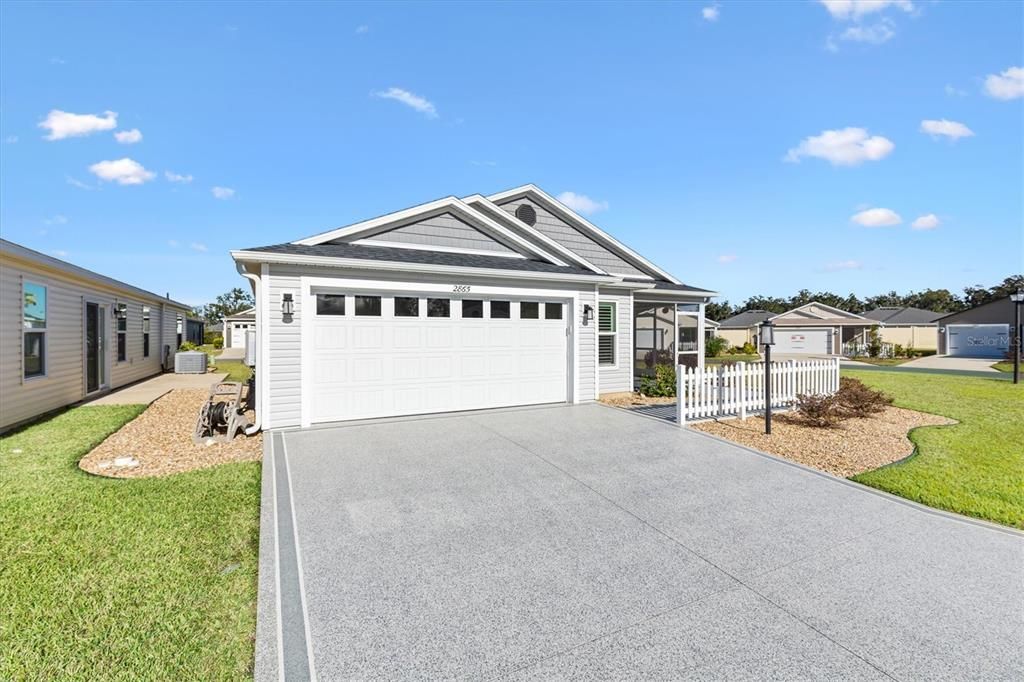 For Sale: $329,900 (2 beds, 2 baths, 1286 Square Feet)