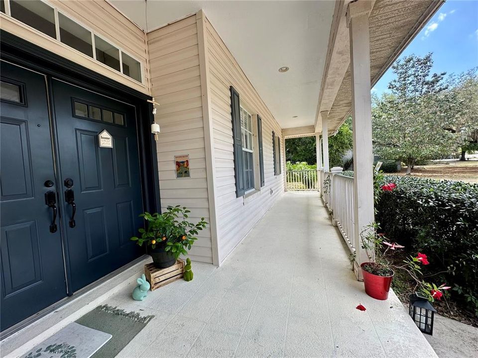 For Sale: $535,000 (3 beds, 2 baths, 2237 Square Feet)