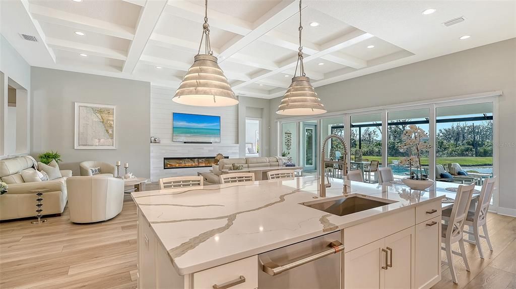 For Sale: $1,075,000 (3 beds, 3 baths, 2562 Square Feet)