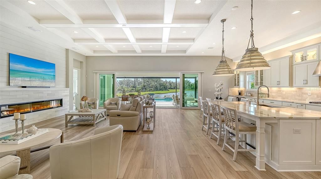 For Sale: $1,075,000 (3 beds, 3 baths, 2562 Square Feet)