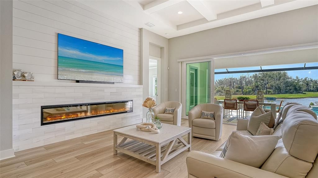 For Sale: $1,075,000 (3 beds, 3 baths, 2562 Square Feet)