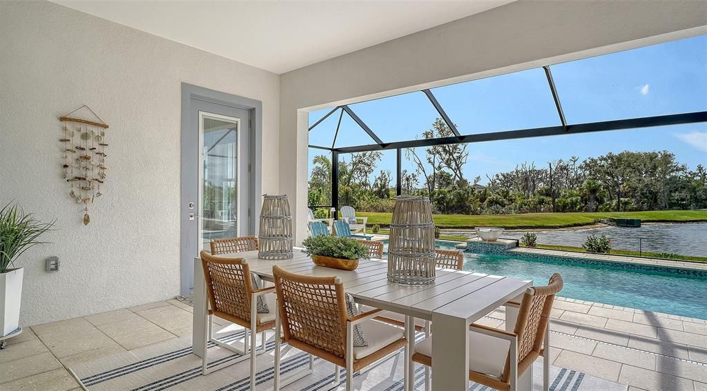 For Sale: $1,075,000 (3 beds, 3 baths, 2562 Square Feet)