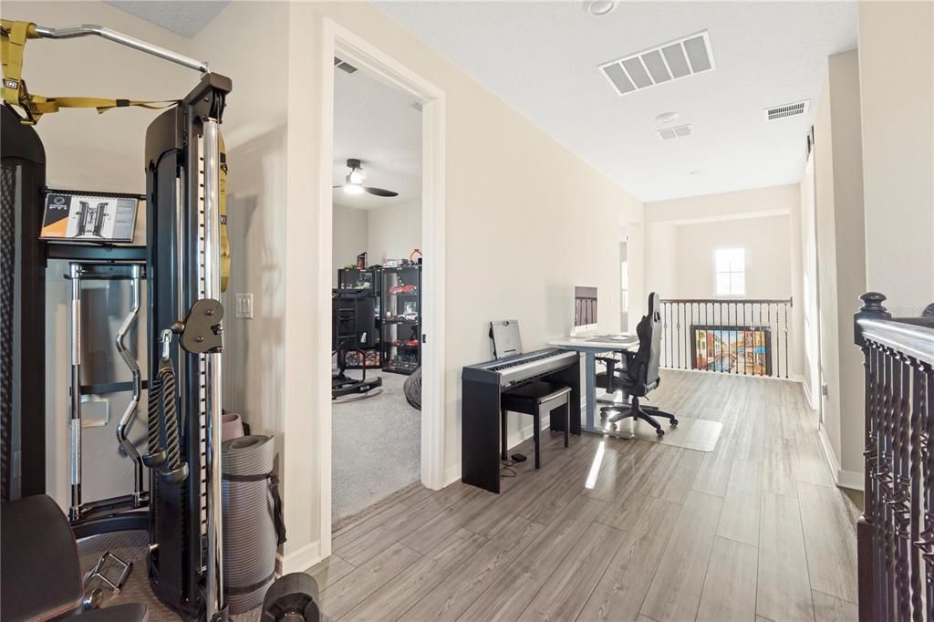 For Sale: $1,050,000 (5 beds, 5 baths, 4764 Square Feet)