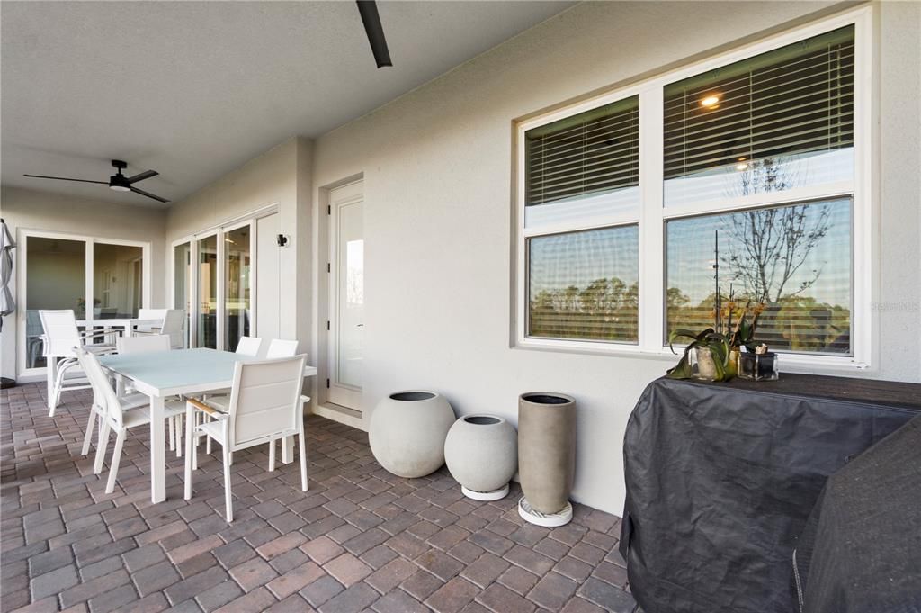 For Sale: $1,050,000 (5 beds, 5 baths, 4764 Square Feet)