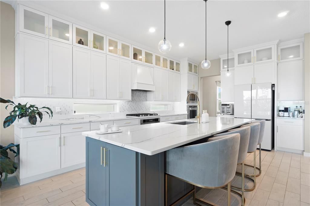 For Sale: $1,050,000 (5 beds, 5 baths, 4764 Square Feet)