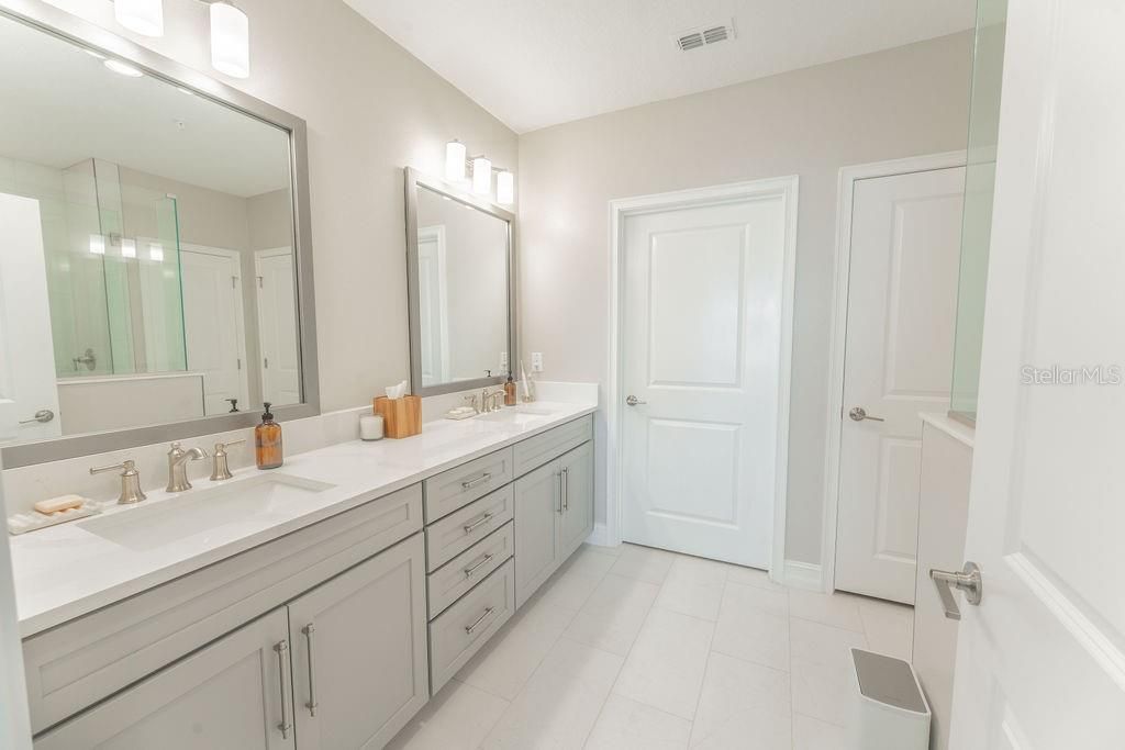 For Sale: $1,450,000 (4 beds, 3 baths, 2853 Square Feet)