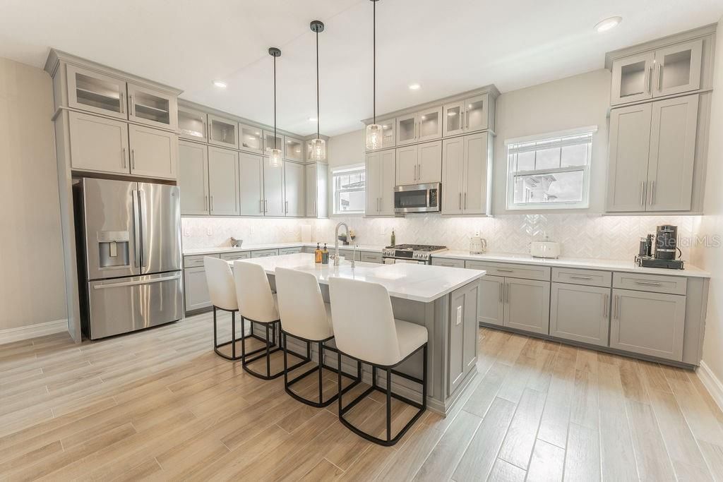 For Sale: $1,450,000 (4 beds, 3 baths, 2853 Square Feet)