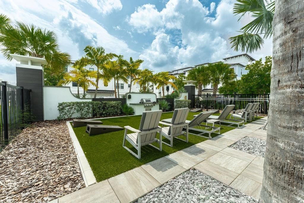 For Sale: $1,450,000 (4 beds, 3 baths, 2853 Square Feet)