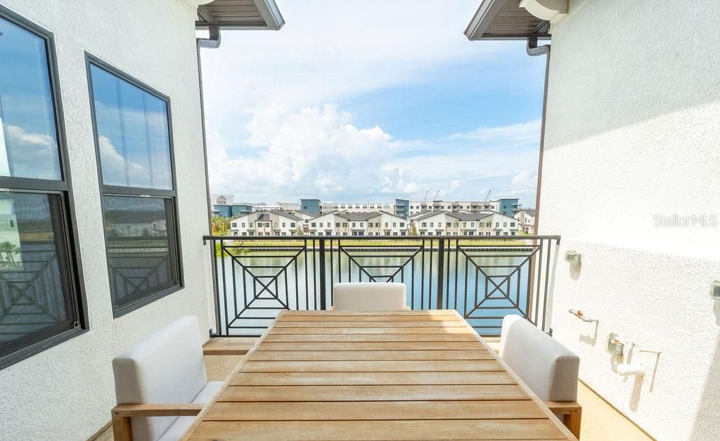 For Sale: $1,450,000 (4 beds, 3 baths, 2853 Square Feet)