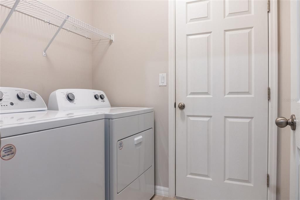 For Sale: $285,000 (3 beds, 2 baths, 1744 Square Feet)