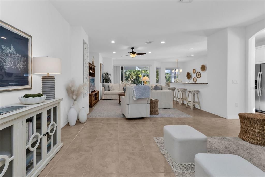 For Sale: $295,000 (3 beds, 2 baths, 1896 Square Feet)