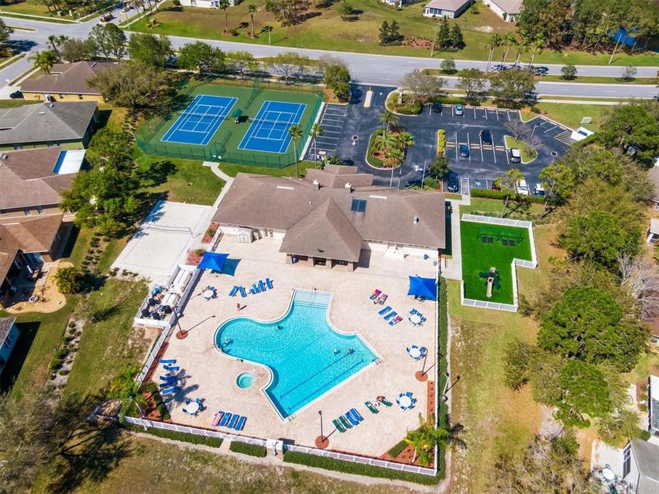 For Sale: $430,000 (4 beds, 2 baths, 1758 Square Feet)