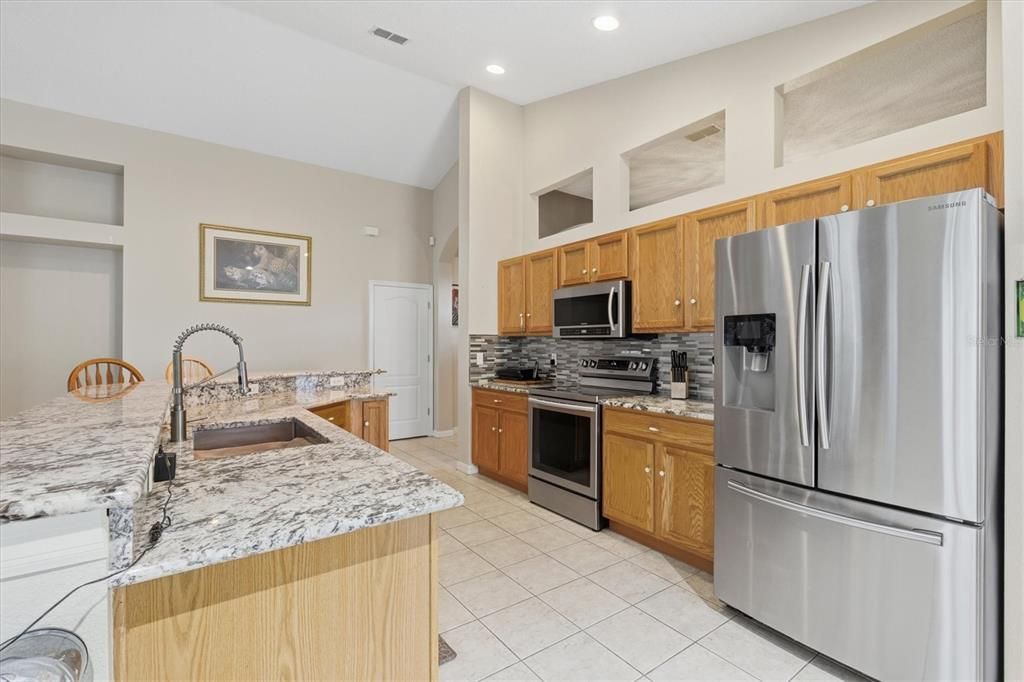 For Sale: $430,000 (4 beds, 2 baths, 1758 Square Feet)