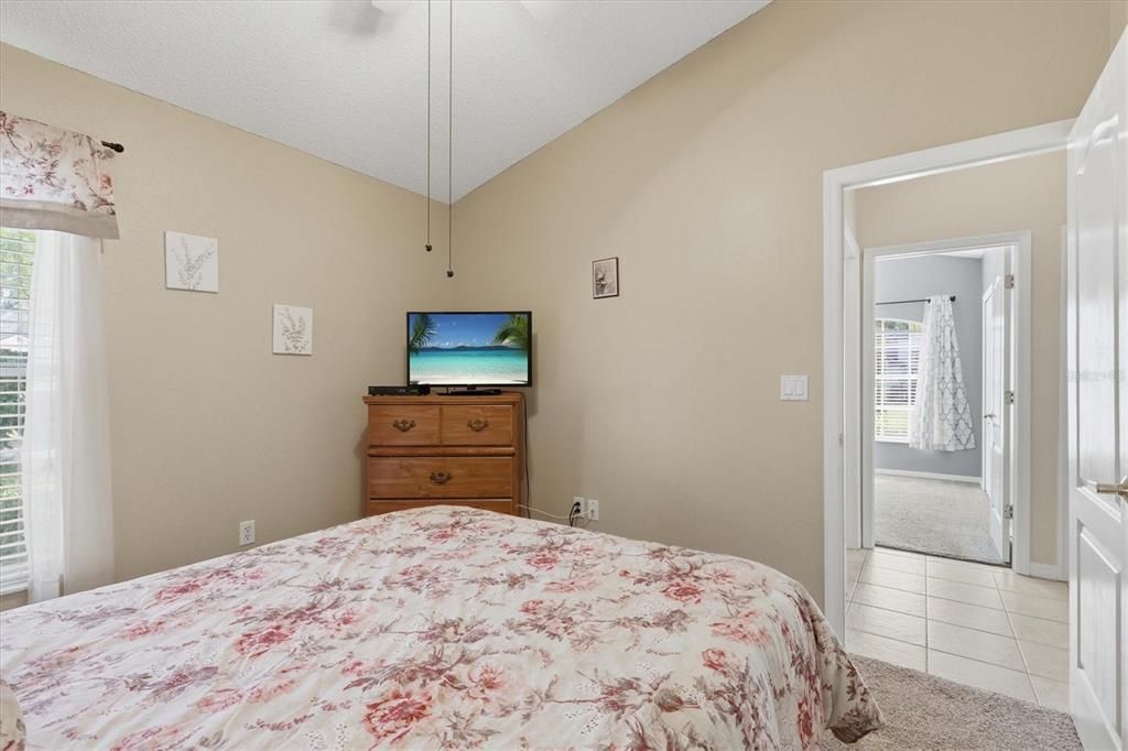 For Sale: $430,000 (4 beds, 2 baths, 1758 Square Feet)