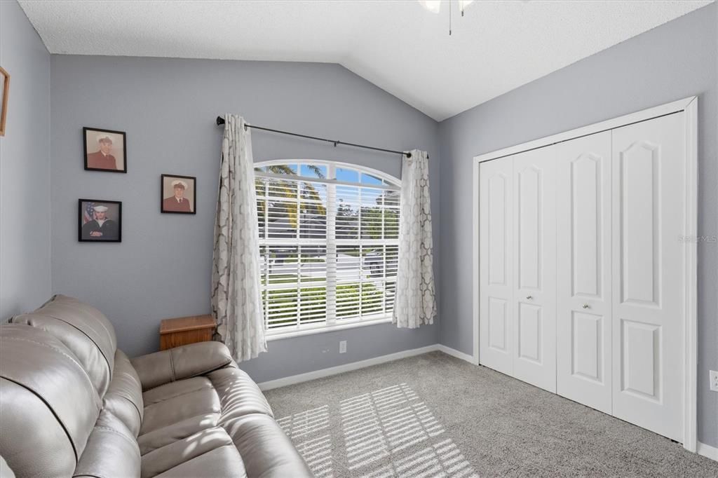 For Sale: $430,000 (4 beds, 2 baths, 1758 Square Feet)