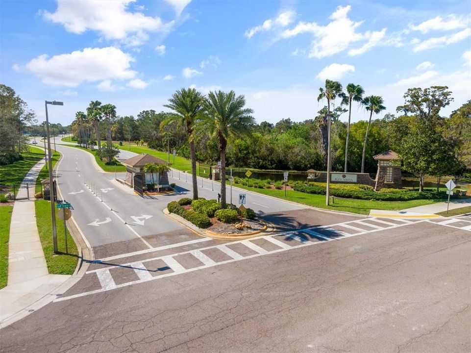 For Sale: $430,000 (4 beds, 2 baths, 1758 Square Feet)