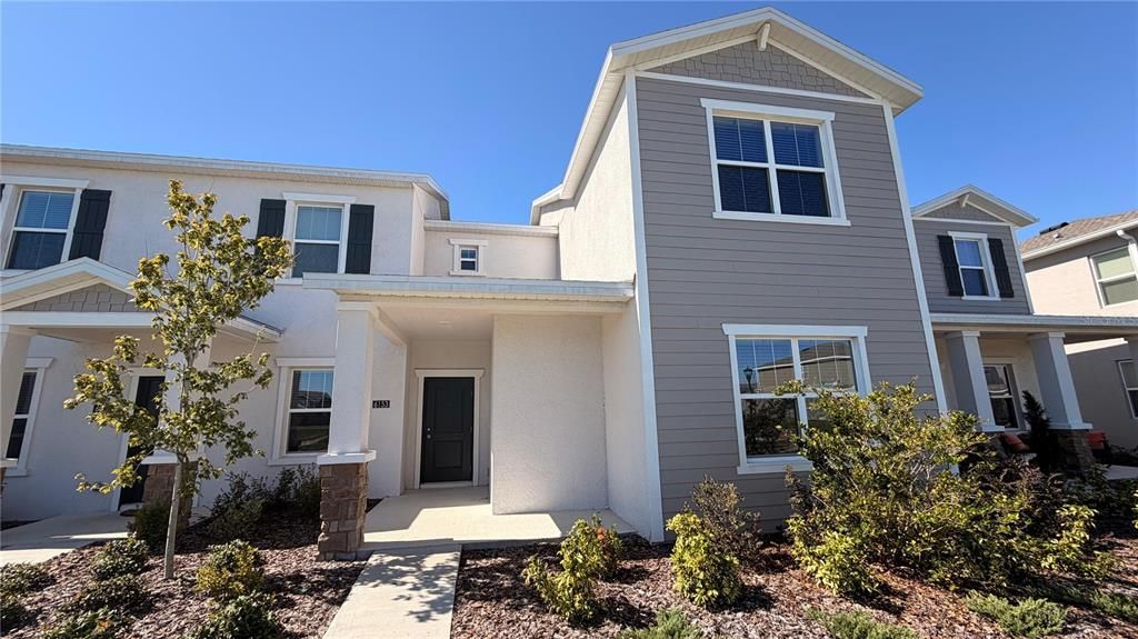 For Rent: $2,550 (4 beds, 2 baths, 2000 Square Feet)