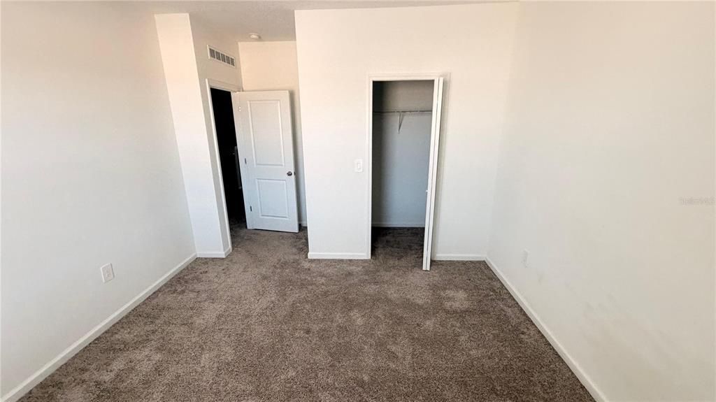 For Rent: $2,550 (4 beds, 2 baths, 2000 Square Feet)