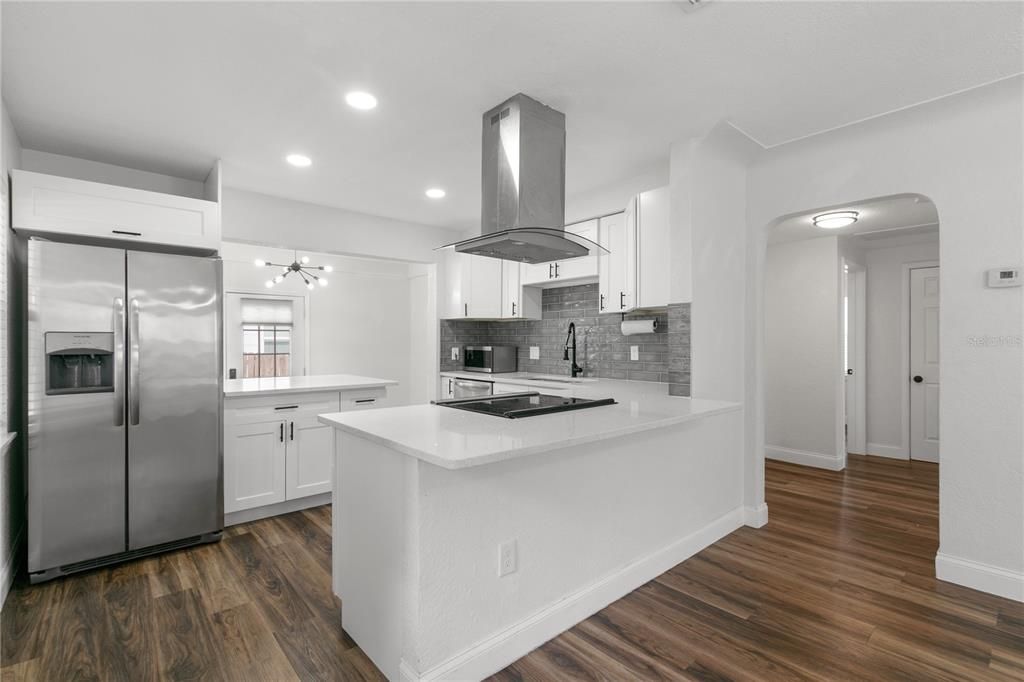 For Rent: $2,790 (3 beds, 2 baths, 1084 Square Feet)