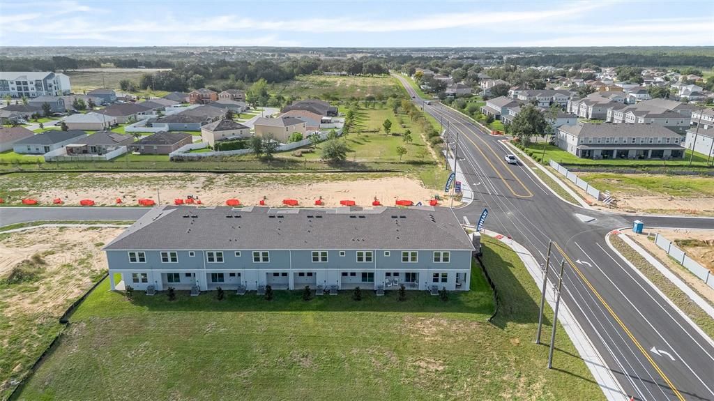 Под контрактом: $2,000 (3 спален, 2 ванн, 1787 Квадратных фут)