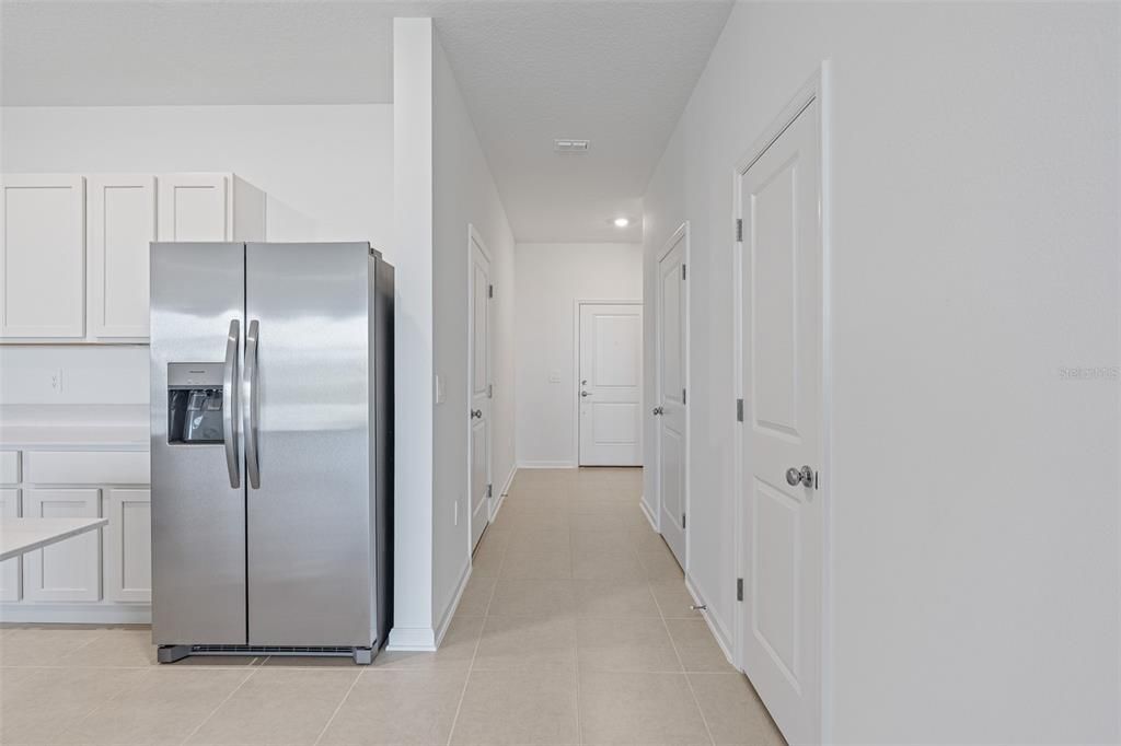 Под контрактом: $2,000 (3 спален, 2 ванн, 1787 Квадратных фут)