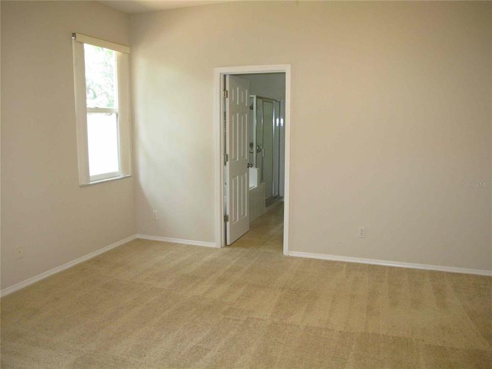 В аренду: $2,700 (4 спален, 2 ванн, 1978 Квадратных фут)