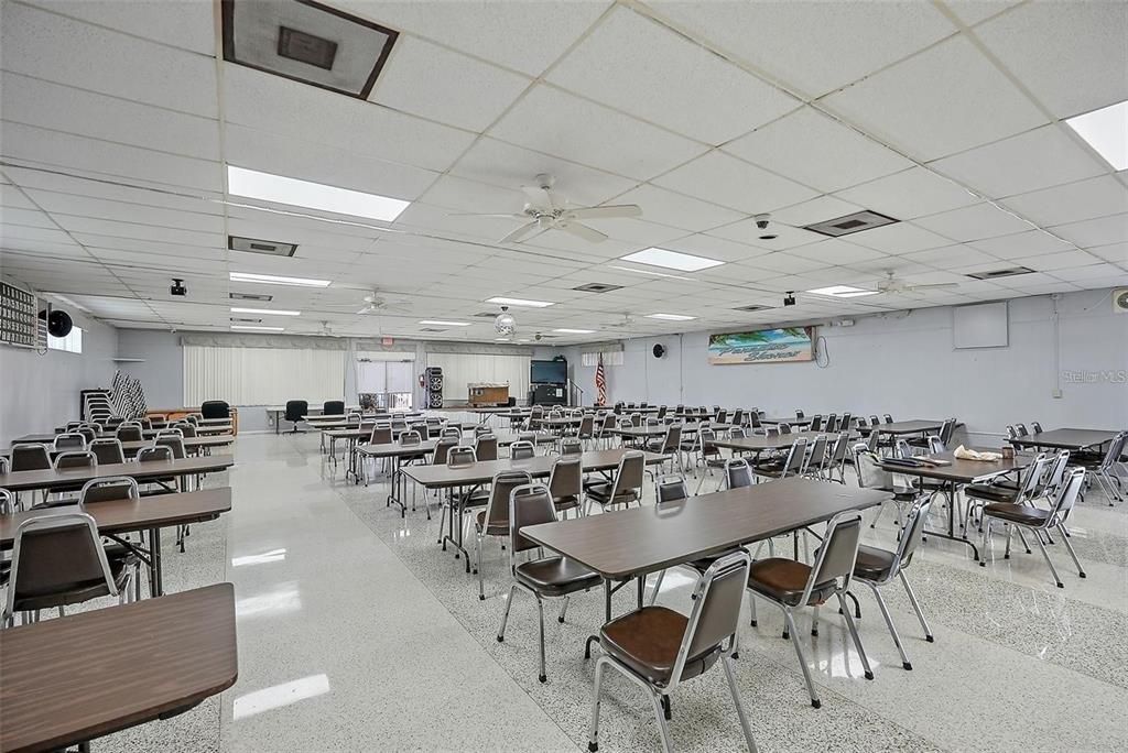 For Rent: $1,500 (2 beds, 1 baths, 1040 Square Feet)