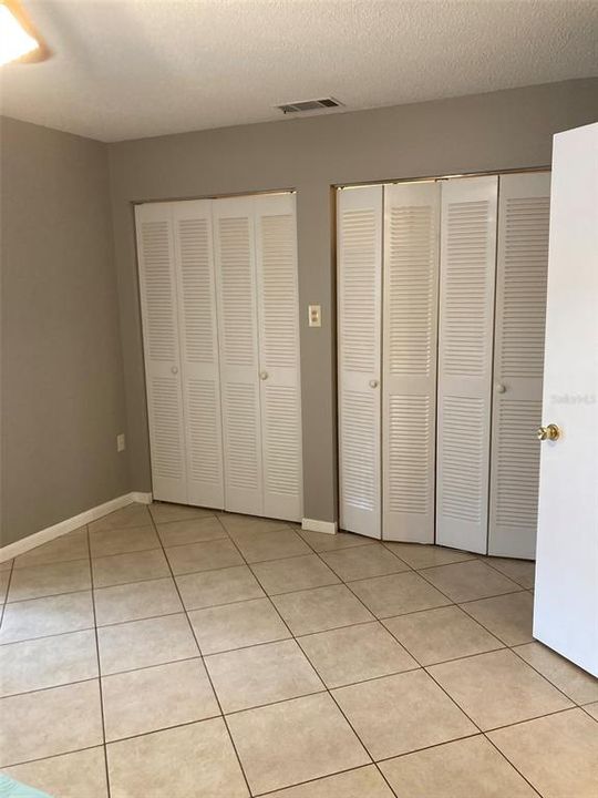 For Rent: $1,500 (2 beds, 1 baths, 1040 Square Feet)