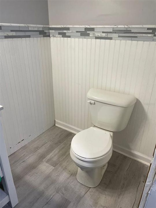 For Sale: $135,000 (4 beds, 1 baths, 2521 Square Feet)