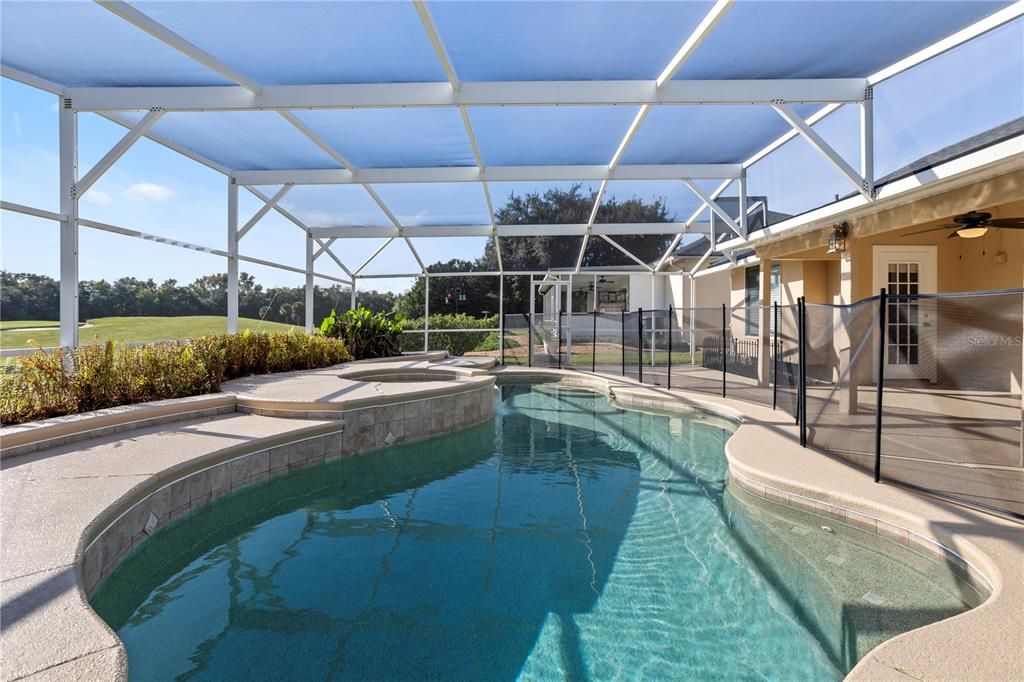 For Sale: $525,000 (4 beds, 2 baths, 1842 Square Feet)