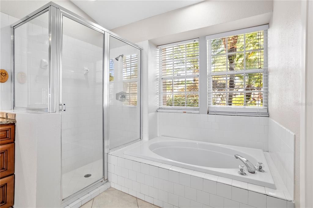 For Sale: $525,000 (4 beds, 2 baths, 1842 Square Feet)