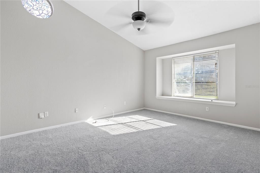 For Sale: $525,000 (4 beds, 2 baths, 1842 Square Feet)